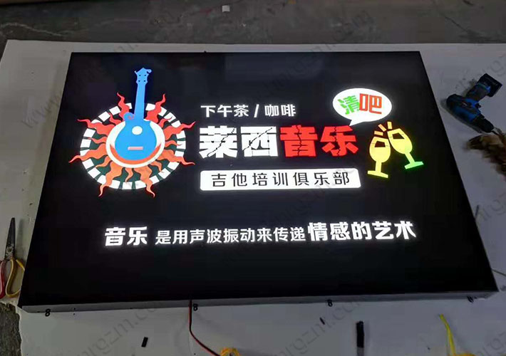 LED�U�՟��� ������� �L(zh��ng)ɳ�U�՘�(bi��o)�� ���l(f��)�����