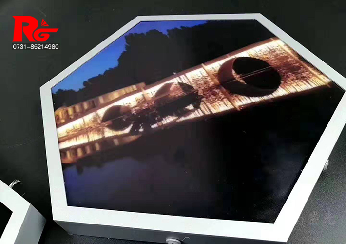 �L(zh��ng)ɳ����V��