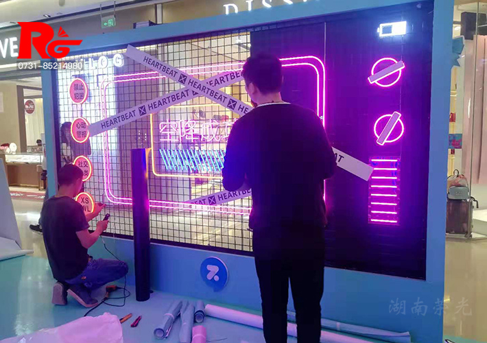 �L(zh��ng)ɳLED�޺���