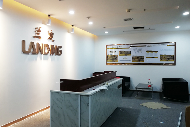 �L(zh��ng)ɳ��˾������