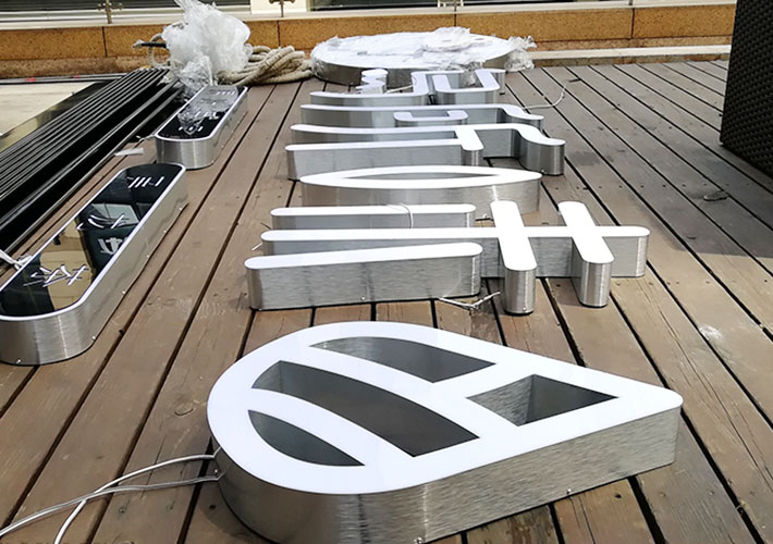 �L(zh��ng)ɳ����