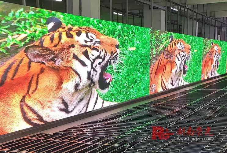 �L(zh��ng)ɳ����LED